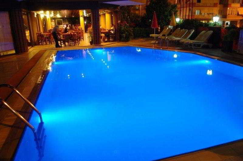 Atak Apart Hotel Alanya Buitenkant foto